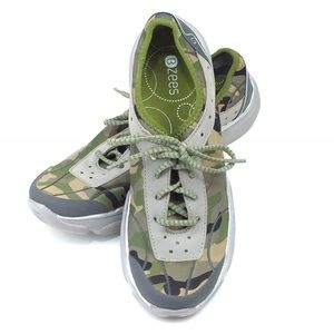 Naturalizer BZees Dash Walking Sneaker